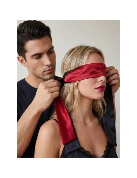 El lazo prohibido - saten elastizado rojo y negro | Infarta fetish | Esposas