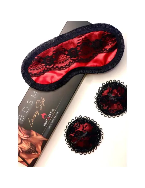 Antifaz y pezoneras de raso y puntilla color rojo pasión -infarta sens- | Infarta fetish | Accesorios y outfits